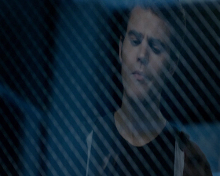 VampireDiaries-dot-nl_VampireDiaries-8x04AnEternityOfMisery0817.jpg