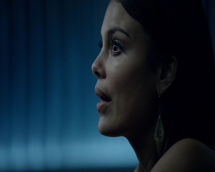 VampireDiaries-dot-nl_VampireDiaries-8x04AnEternityOfMisery0885.jpg