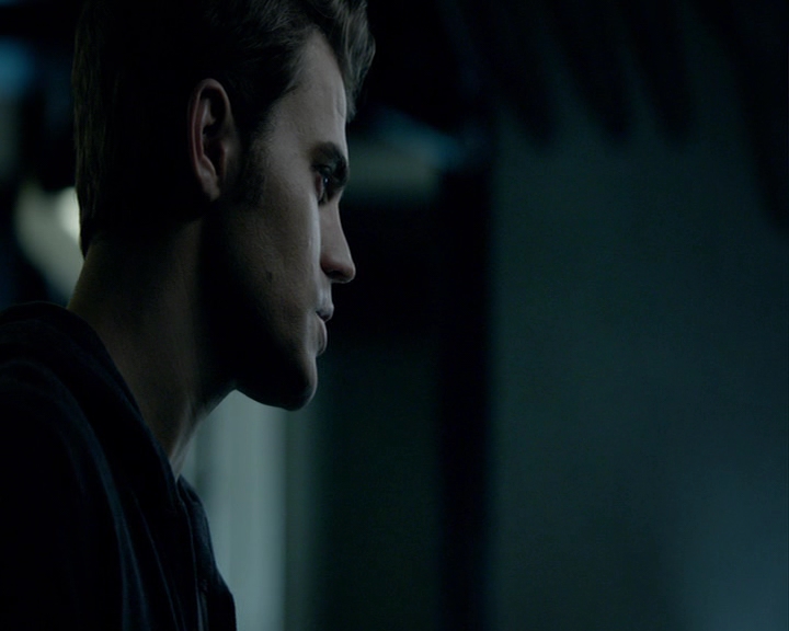 VampireDiaries-dot-nl_VampireDiaries-8x04AnEternityOfMisery0888.jpg