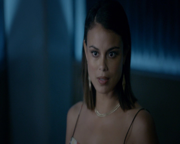 VampireDiaries-dot-nl_VampireDiaries-8x04AnEternityOfMisery0957.jpg