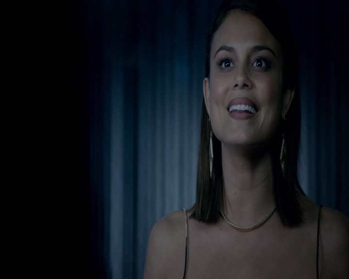 VampireDiaries-dot-nl_VampireDiaries-8x04AnEternityOfMisery0965.jpg