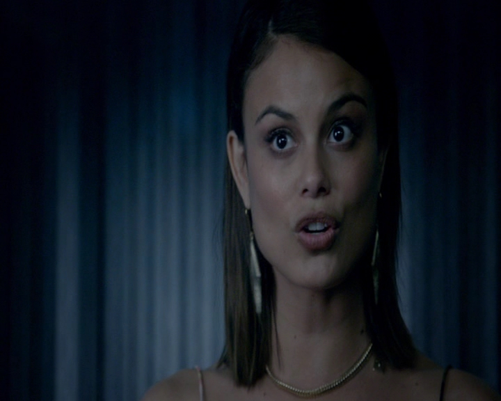 VampireDiaries-dot-nl_VampireDiaries-8x04AnEternityOfMisery0975.jpg