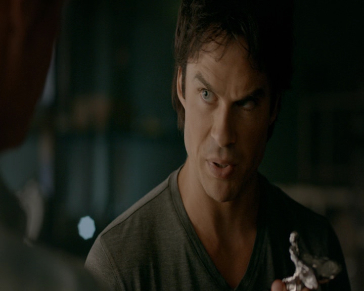 VampireDiaries-dot-nl_VampireDiaries-8x04AnEternityOfMisery0989.jpg