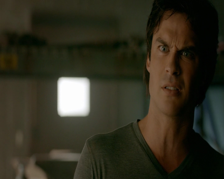 VampireDiaries-dot-nl_VampireDiaries-8x04AnEternityOfMisery1045.jpg