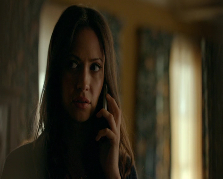 VampireDiaries-dot-nl_VampireDiaries-8x04AnEternityOfMisery1131.jpg