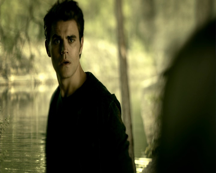 VampireDiaries-dot-nl_VampireDiaries-8x04AnEternityOfMisery1286.jpg