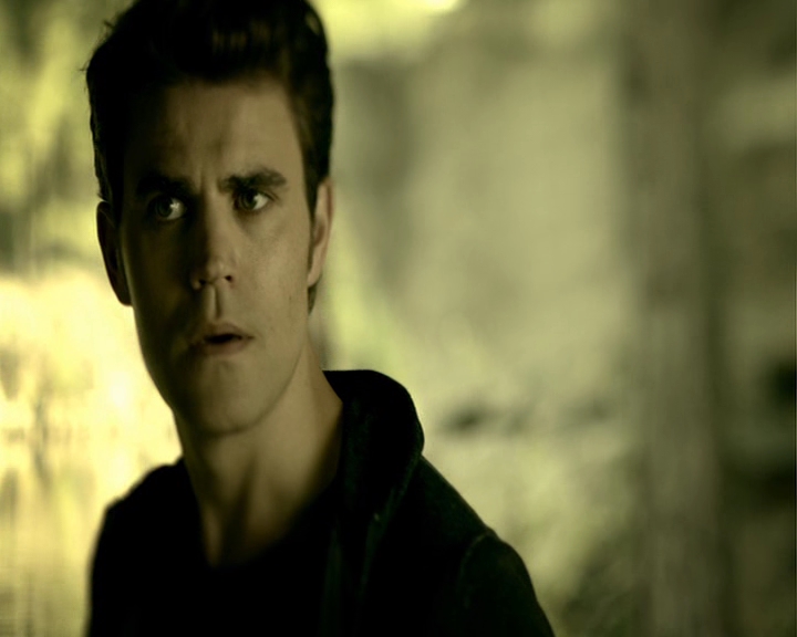 VampireDiaries-dot-nl_VampireDiaries-8x04AnEternityOfMisery1294.jpg