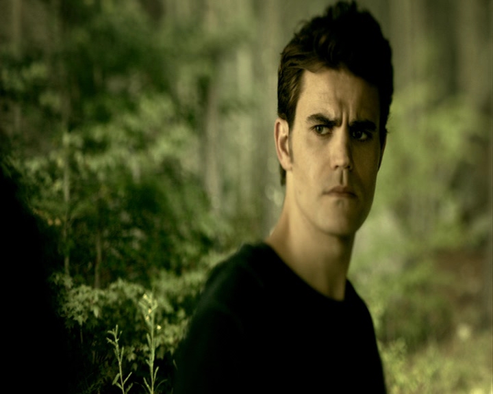 VampireDiaries-dot-nl_VampireDiaries-8x04AnEternityOfMisery1317.jpg