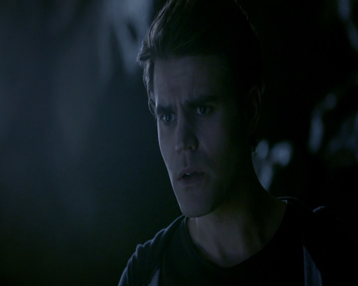 VampireDiaries-dot-nl_VampireDiaries-8x04AnEternityOfMisery1347.jpg