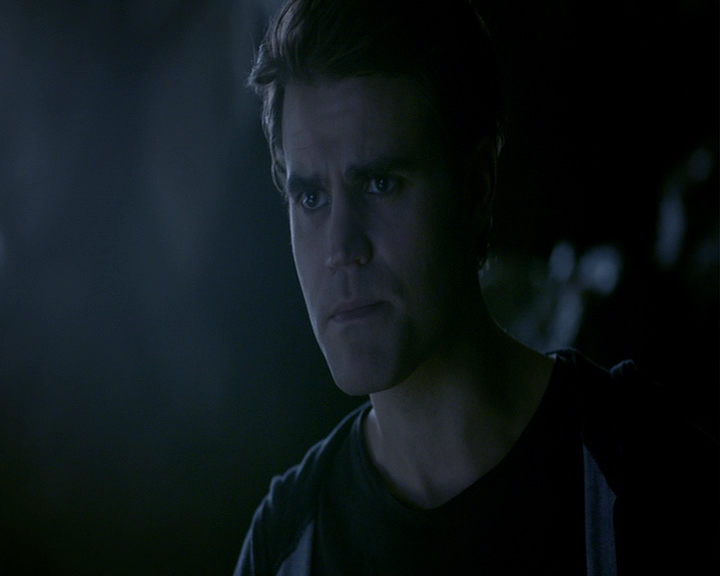 VampireDiaries-dot-nl_VampireDiaries-8x04AnEternityOfMisery1361.jpg