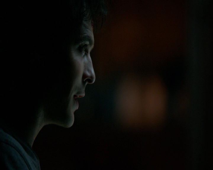 VampireDiaries-dot-nl_VampireDiaries-8x04AnEternityOfMisery1457.jpg