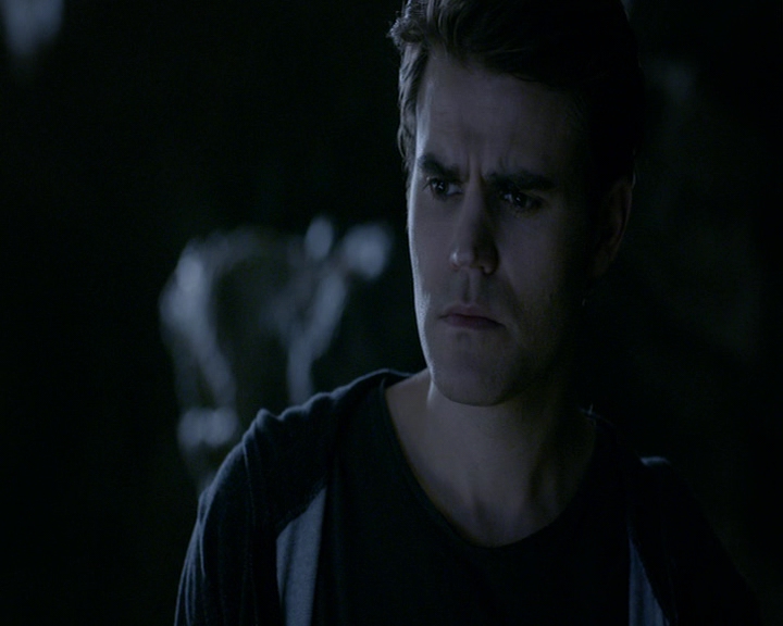 VampireDiaries-dot-nl_VampireDiaries-8x04AnEternityOfMisery1561.jpg