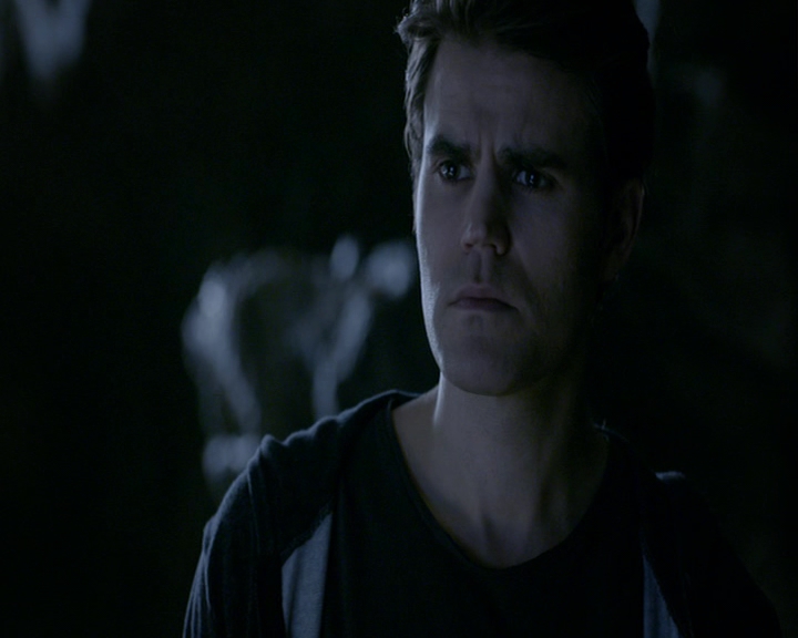 VampireDiaries-dot-nl_VampireDiaries-8x04AnEternityOfMisery1569.jpg