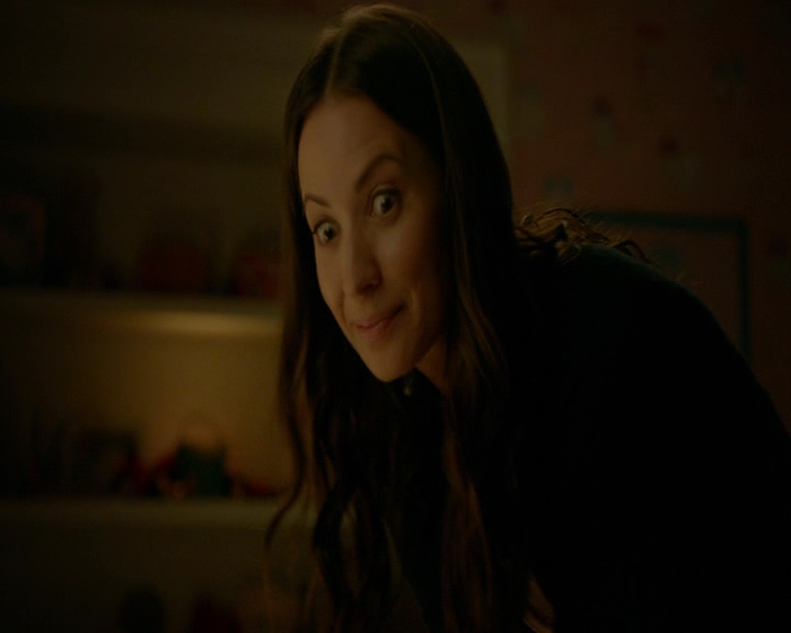 VampireDiaries-dot-nl_VampireDiaries-8x04AnEternityOfMisery1602.jpg