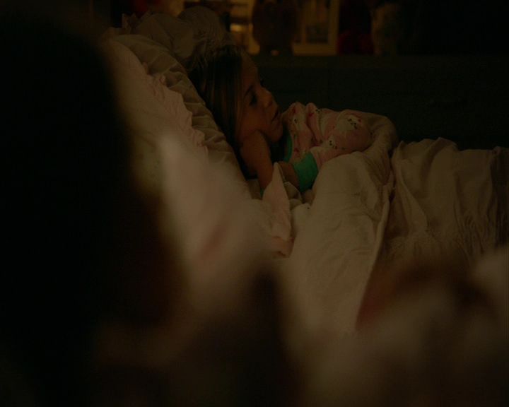 VampireDiaries-dot-nl_VampireDiaries-8x04AnEternityOfMisery1615.jpg