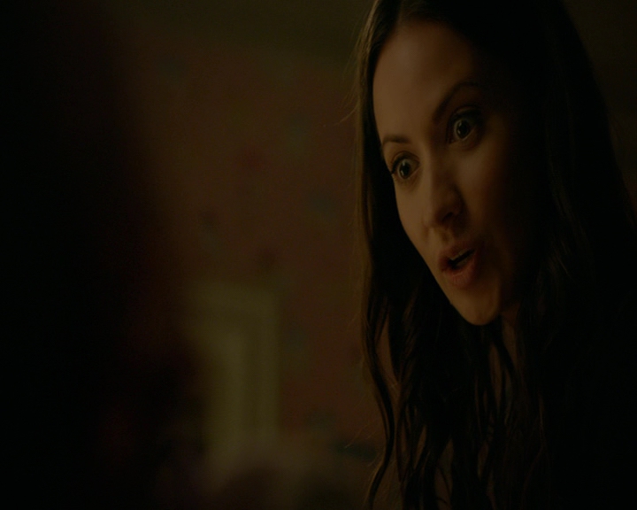 VampireDiaries-dot-nl_VampireDiaries-8x04AnEternityOfMisery1629.jpg