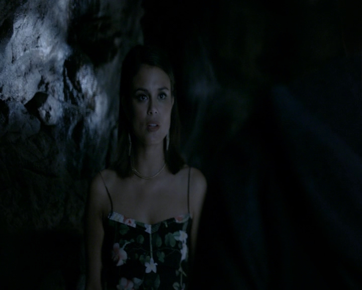 VampireDiaries-dot-nl_VampireDiaries-8x04AnEternityOfMisery1717.jpg