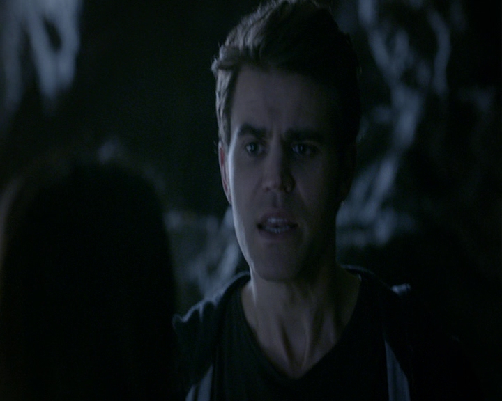 VampireDiaries-dot-nl_VampireDiaries-8x04AnEternityOfMisery1723.jpg