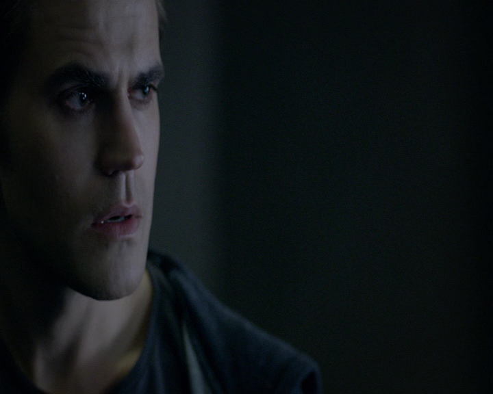 VampireDiaries-dot-nl_VampireDiaries-8x04AnEternityOfMisery1768.jpg