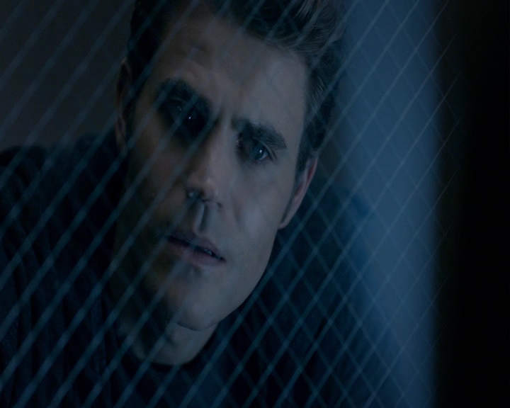 VampireDiaries-dot-nl_VampireDiaries-8x04AnEternityOfMisery1950.jpg