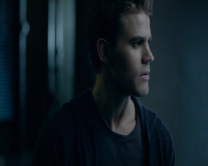 VampireDiaries-dot-nl_VampireDiaries-8x04AnEternityOfMisery1966.jpg