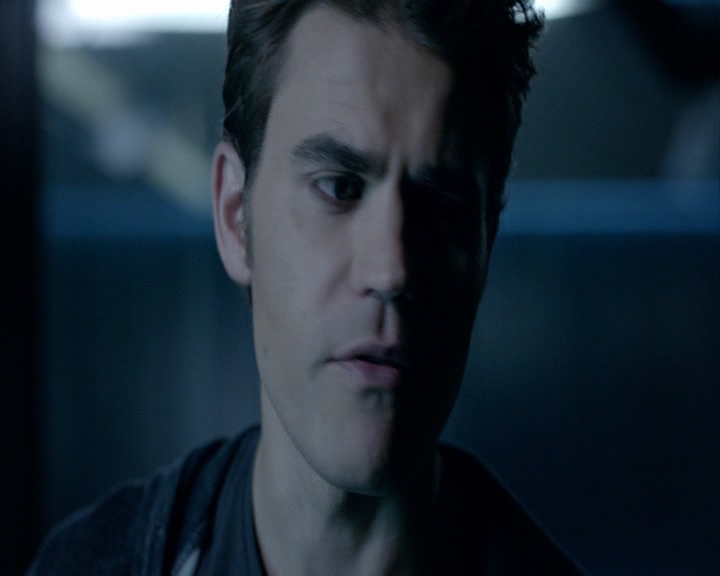 VampireDiaries-dot-nl_VampireDiaries-8x04AnEternityOfMisery1970.jpg