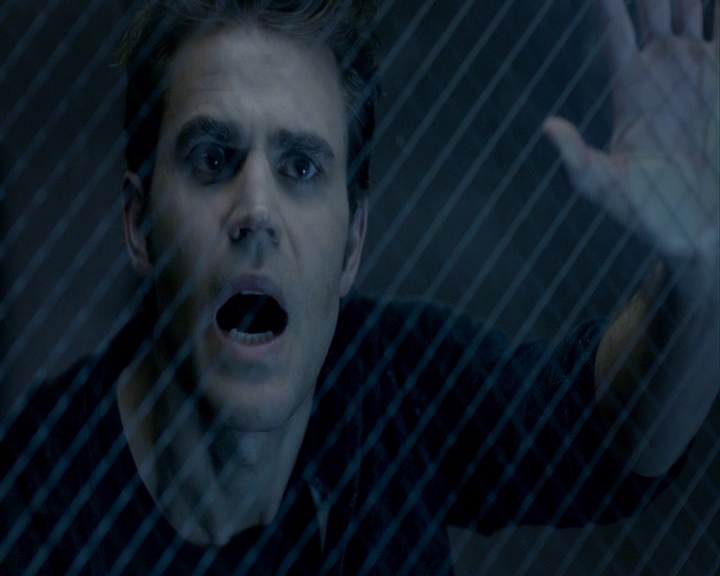 VampireDiaries-dot-nl_VampireDiaries-8x04AnEternityOfMisery2035.jpg