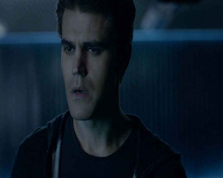 VampireDiaries-dot-nl_VampireDiaries-8x04AnEternityOfMisery2060.jpg