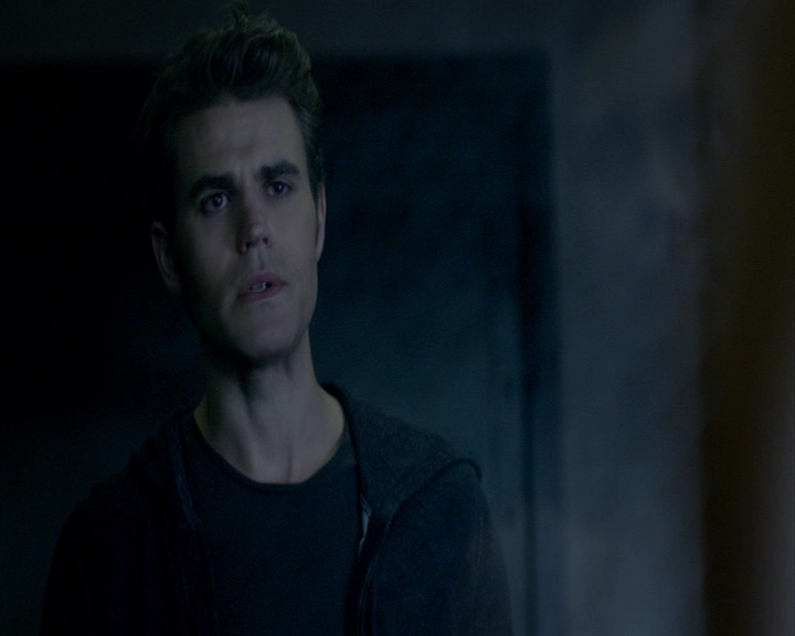 VampireDiaries-dot-nl_VampireDiaries-8x04AnEternityOfMisery2078.jpg