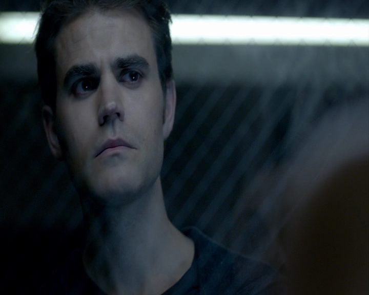 VampireDiaries-dot-nl_VampireDiaries-8x04AnEternityOfMisery2114.jpg