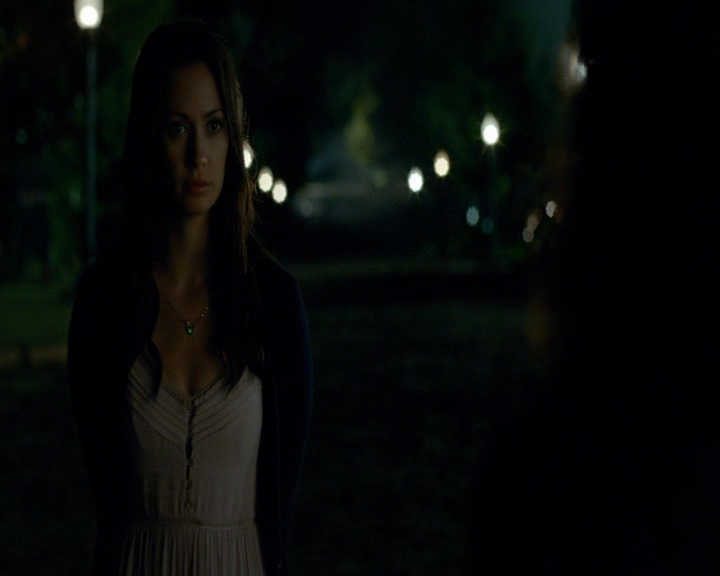 VampireDiaries-dot-nl_VampireDiaries-8x04AnEternityOfMisery2273.jpg