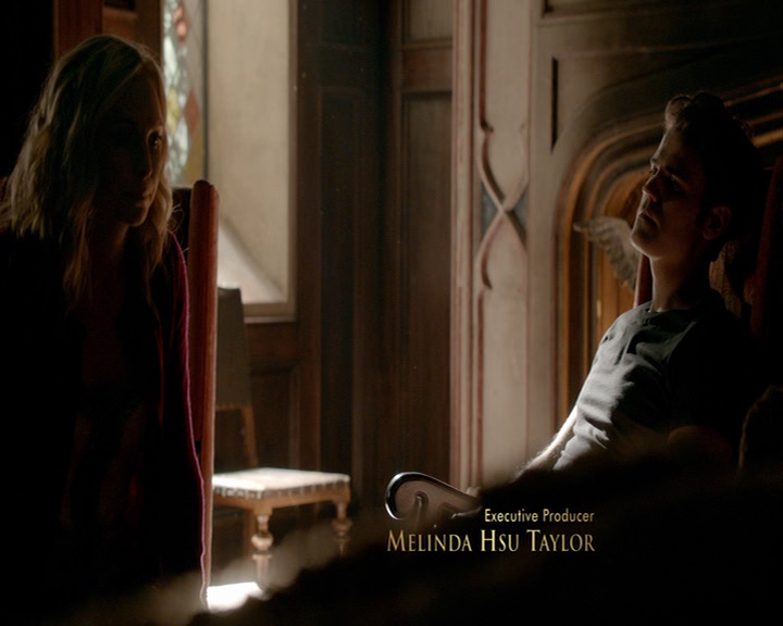 VampireDiaries-dot-nl_VampireDiaries-8x05ComingHomeWasAMistake0204.jpg