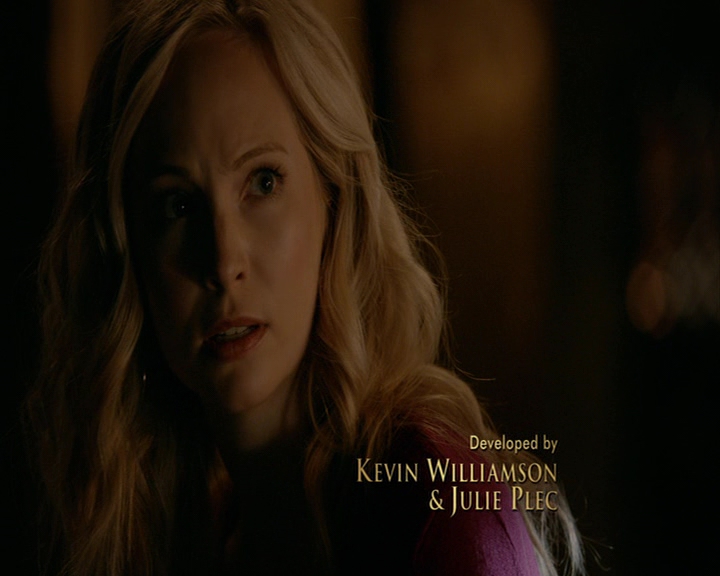 VampireDiaries-dot-nl_VampireDiaries-8x05ComingHomeWasAMistake0219.jpg