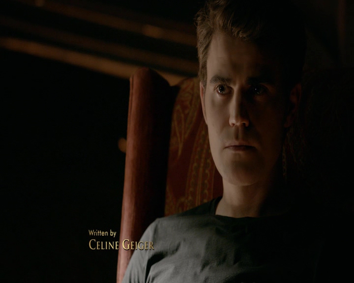 VampireDiaries-dot-nl_VampireDiaries-8x05ComingHomeWasAMistake0226.jpg