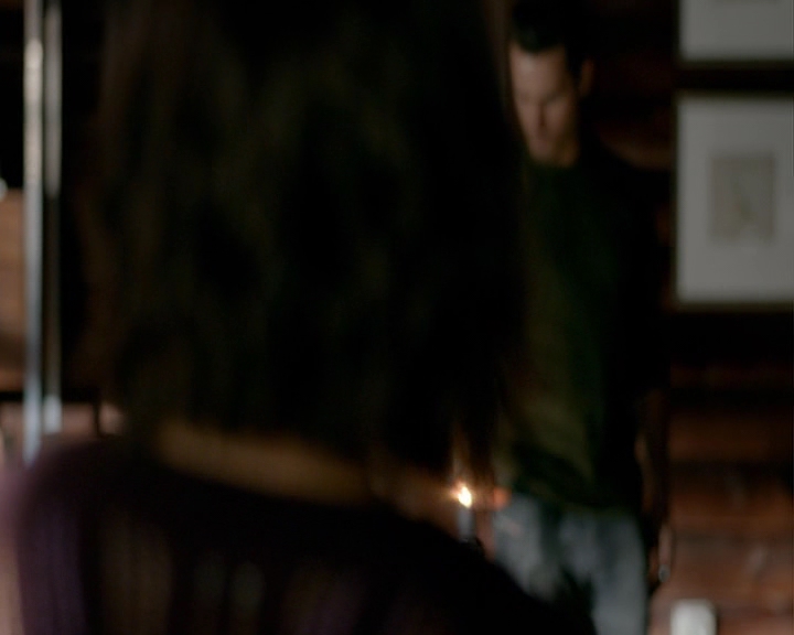 VampireDiaries-dot-nl_VampireDiaries-8x05ComingHomeWasAMistake0341.jpg