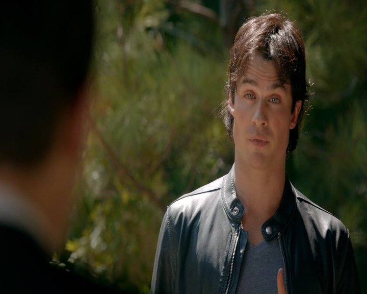 VampireDiaries-dot-nl_VampireDiaries-8x05ComingHomeWasAMistake0507.jpg