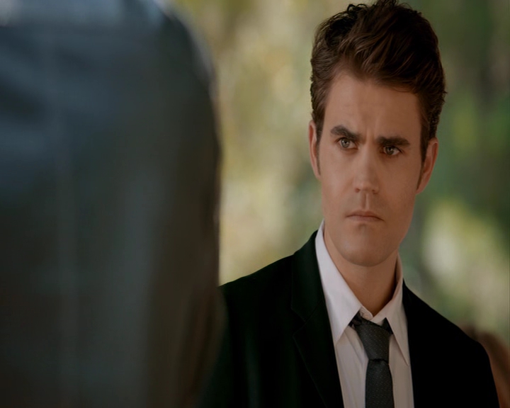 VampireDiaries-dot-nl_VampireDiaries-8x05ComingHomeWasAMistake0577.jpg