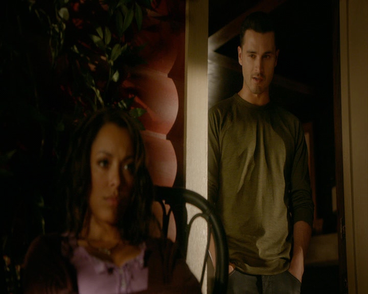 VampireDiaries-dot-nl_VampireDiaries-8x05ComingHomeWasAMistake0677.jpg