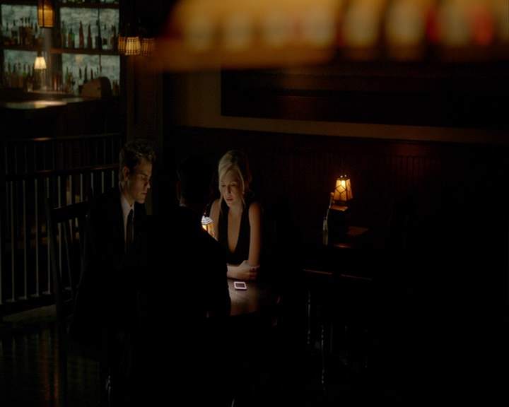 VampireDiaries-dot-nl_VampireDiaries-8x05ComingHomeWasAMistake0739.jpg