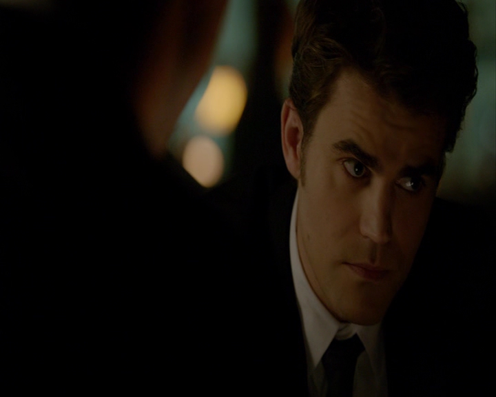 VampireDiaries-dot-nl_VampireDiaries-8x05ComingHomeWasAMistake0763.jpg