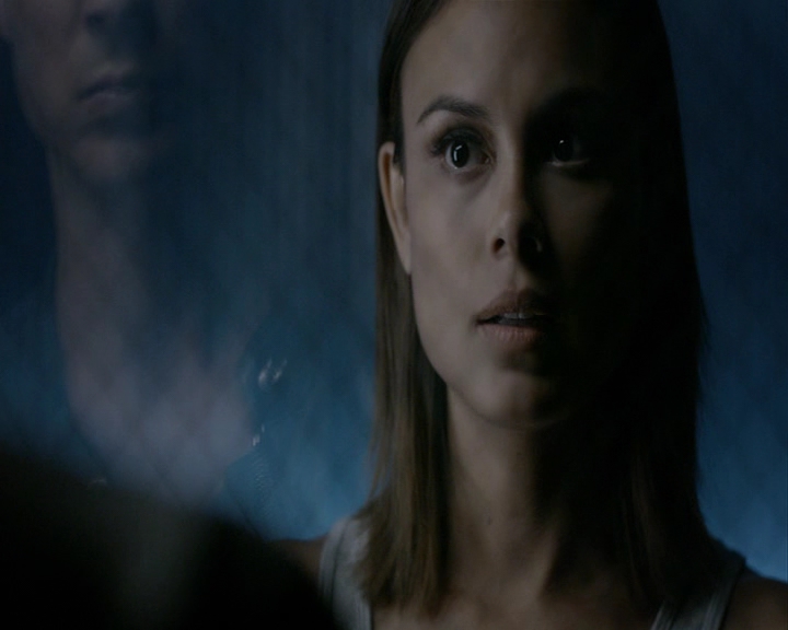 VampireDiaries-dot-nl_VampireDiaries-8x05ComingHomeWasAMistake0862.jpg