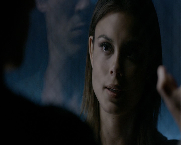 VampireDiaries-dot-nl_VampireDiaries-8x05ComingHomeWasAMistake0914.jpg