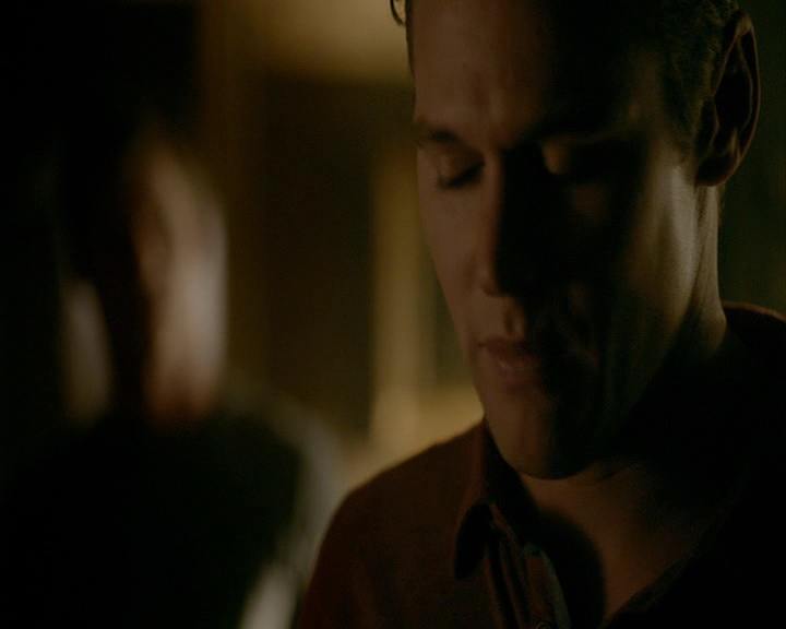 VampireDiaries-dot-nl_VampireDiaries-8x05ComingHomeWasAMistake0968.jpg