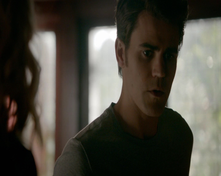 VampireDiaries-dot-nl_VampireDiaries-8x05ComingHomeWasAMistake1178.jpg