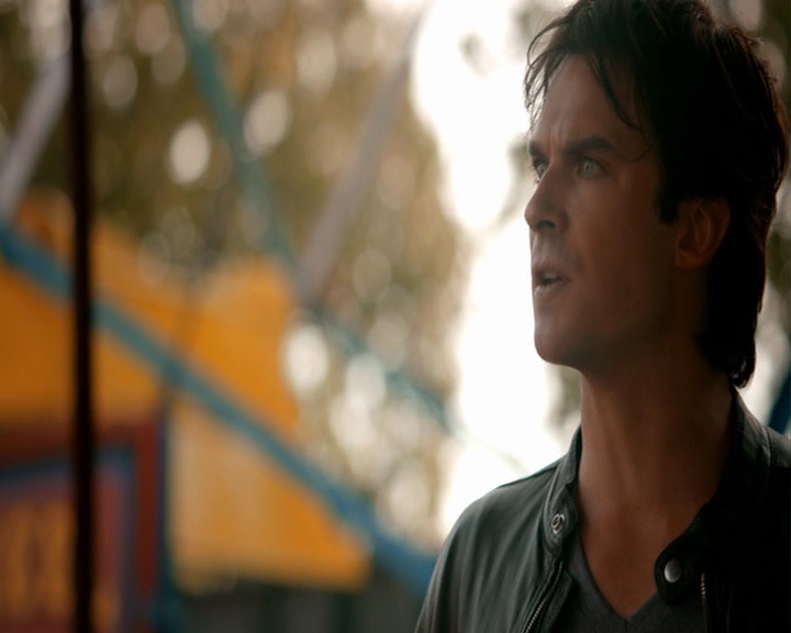 VampireDiaries-dot-nl_VampireDiaries-8x05ComingHomeWasAMistake1402.jpg