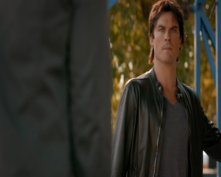 VampireDiaries-dot-nl_VampireDiaries-8x05ComingHomeWasAMistake1405.jpg