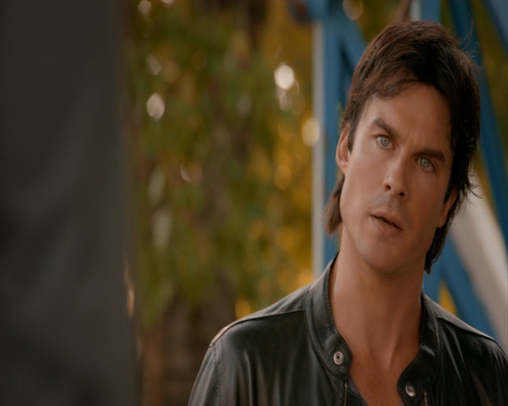 VampireDiaries-dot-nl_VampireDiaries-8x05ComingHomeWasAMistake1413.jpg