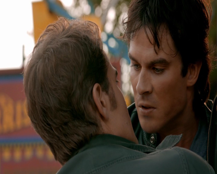 VampireDiaries-dot-nl_VampireDiaries-8x05ComingHomeWasAMistake1470.jpg