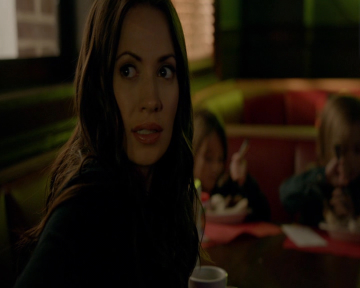 VampireDiaries-dot-nl_VampireDiaries-8x06DetouredOnSomeRandomBackwoodsPathToHell0112.jpg