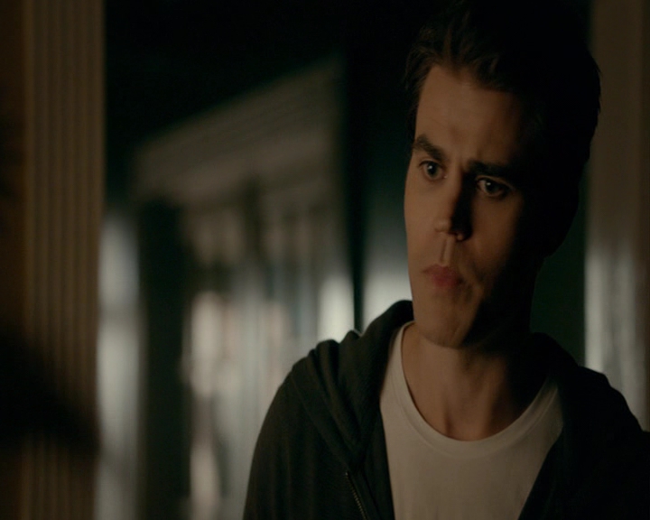 VampireDiaries-dot-nl_VampireDiaries-8x06DetouredOnSomeRandomBackwoodsPathToHell0209.jpg